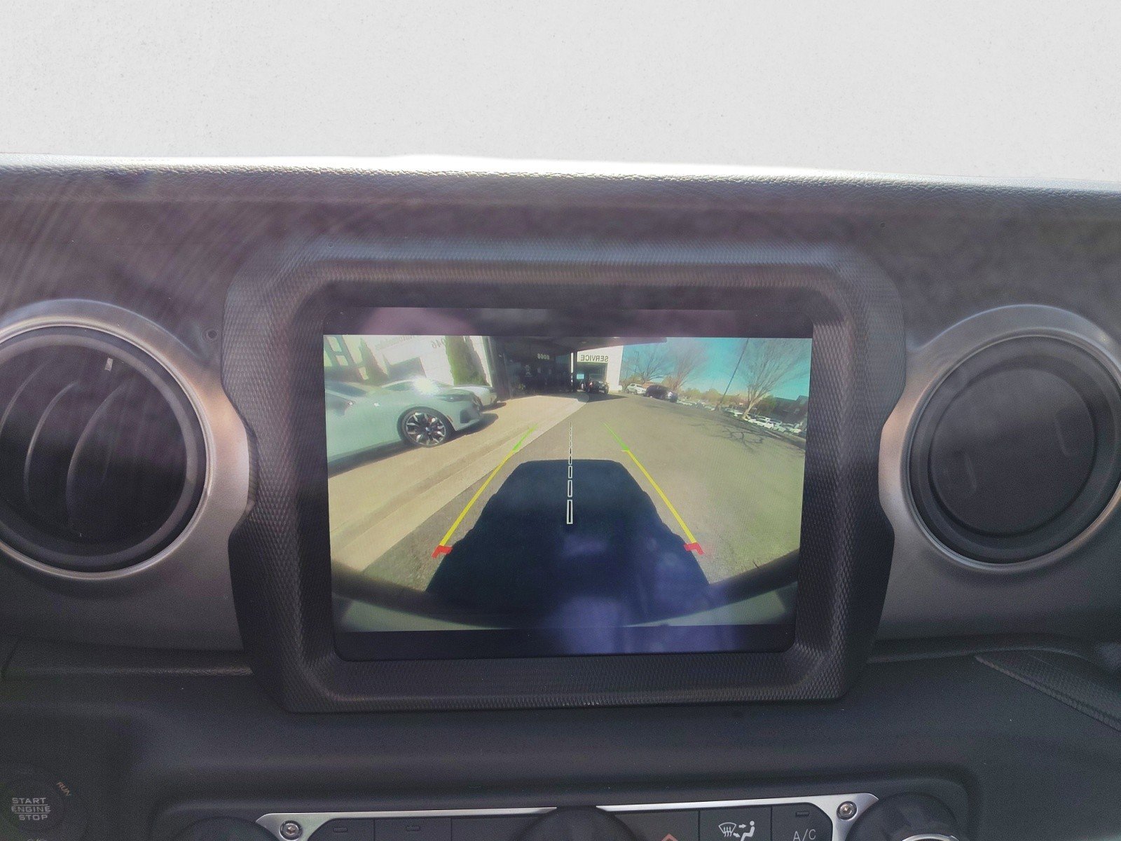 Used 2022 Jeep Wrangler Unlimited Sport image 15