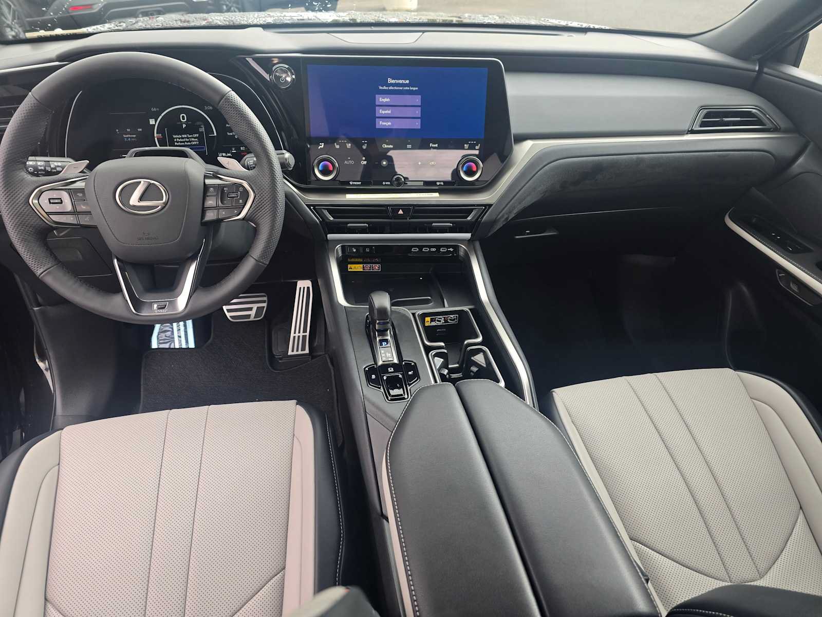 New 2026 Lexus TX 500h AWD image 21