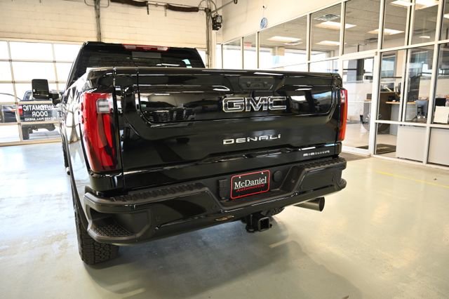 New 2026 GMC Sierra 2500 Denali Ultimate w/ Max Trailering Package image 6