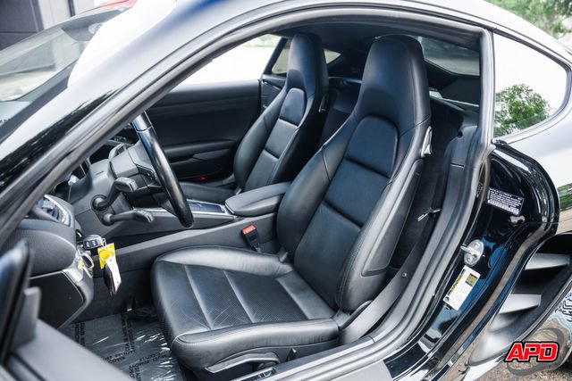 Used 2018 Porsche 718 Cayman RWD image 4