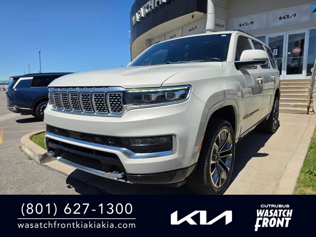 Used 2022 Jeep Grand Wagoneer Series III w/ Rear Seat Video Group 1 AWD/4WD image 1