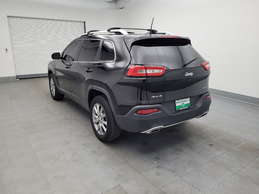 Used 2018 Jeep Cherokee Limited image 5