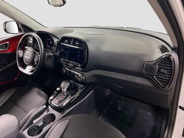 Used 2024 Kia Soul GT-Line image 28
