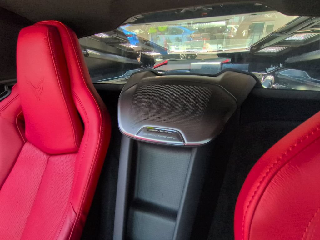 Used 2020 Chevrolet Corvette Stingray Preferred Cpe w/ 2LT Preferred Equipment Group RWD image 22