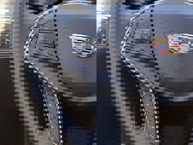 New 2026 Cadillac XT5 Luxury image 12