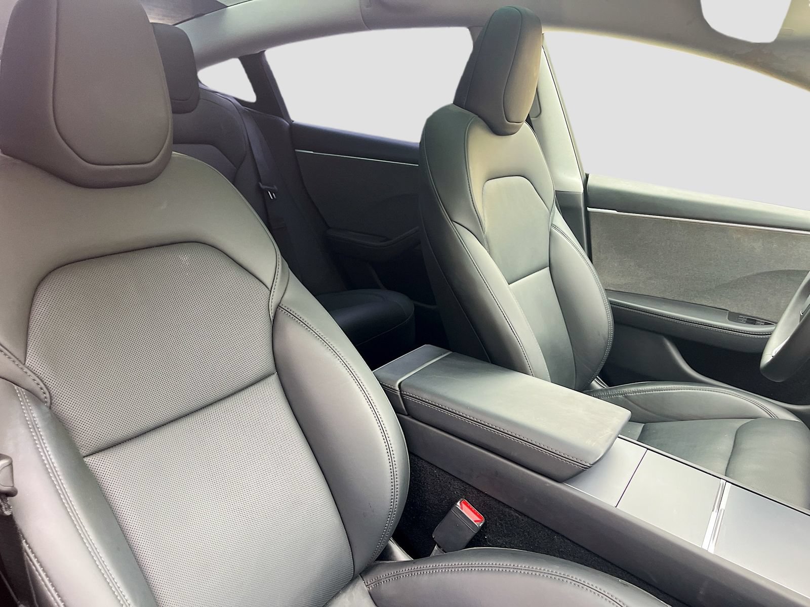 Used 2025 Tesla Model 3 Long Range RWD image 28