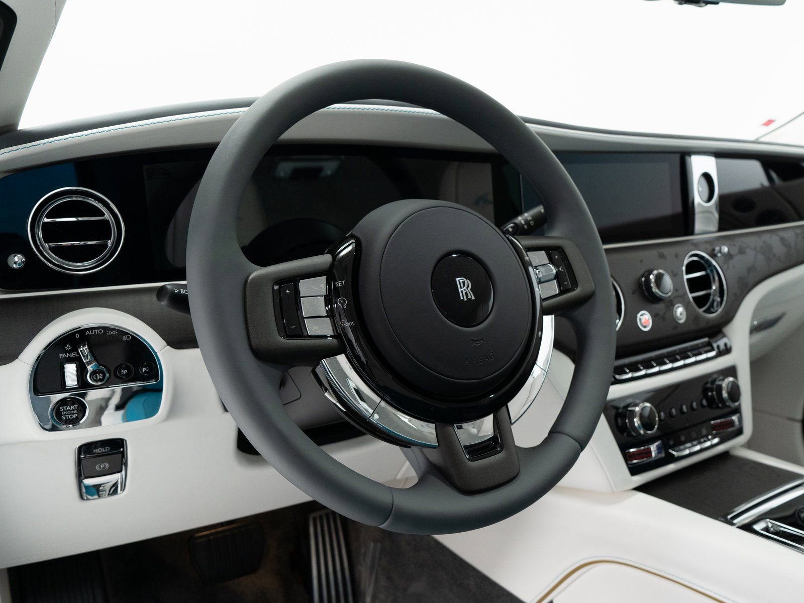 New 2026 Rolls-Royce Spectre Inspired By Primavera image 14