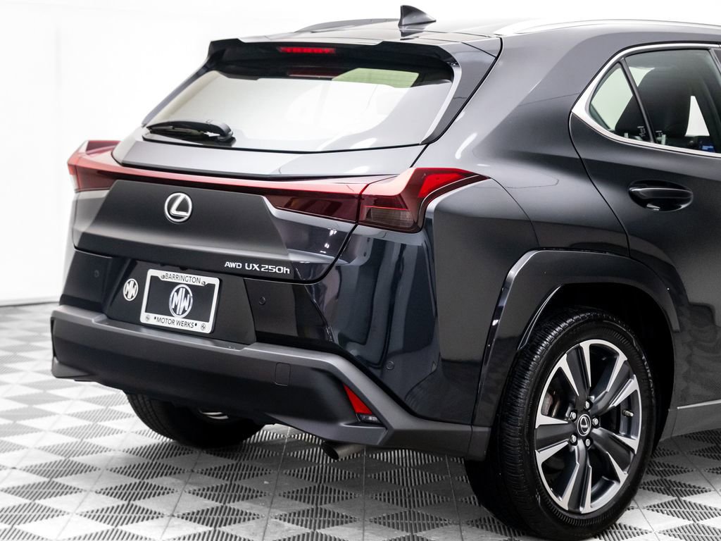 Used 2023 Lexus UX 250h AWD w/ Premium Package image 34