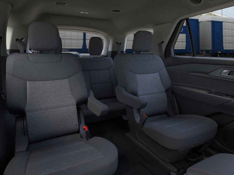 New 2026 Ford Explorer Active AWD/4WD image 11