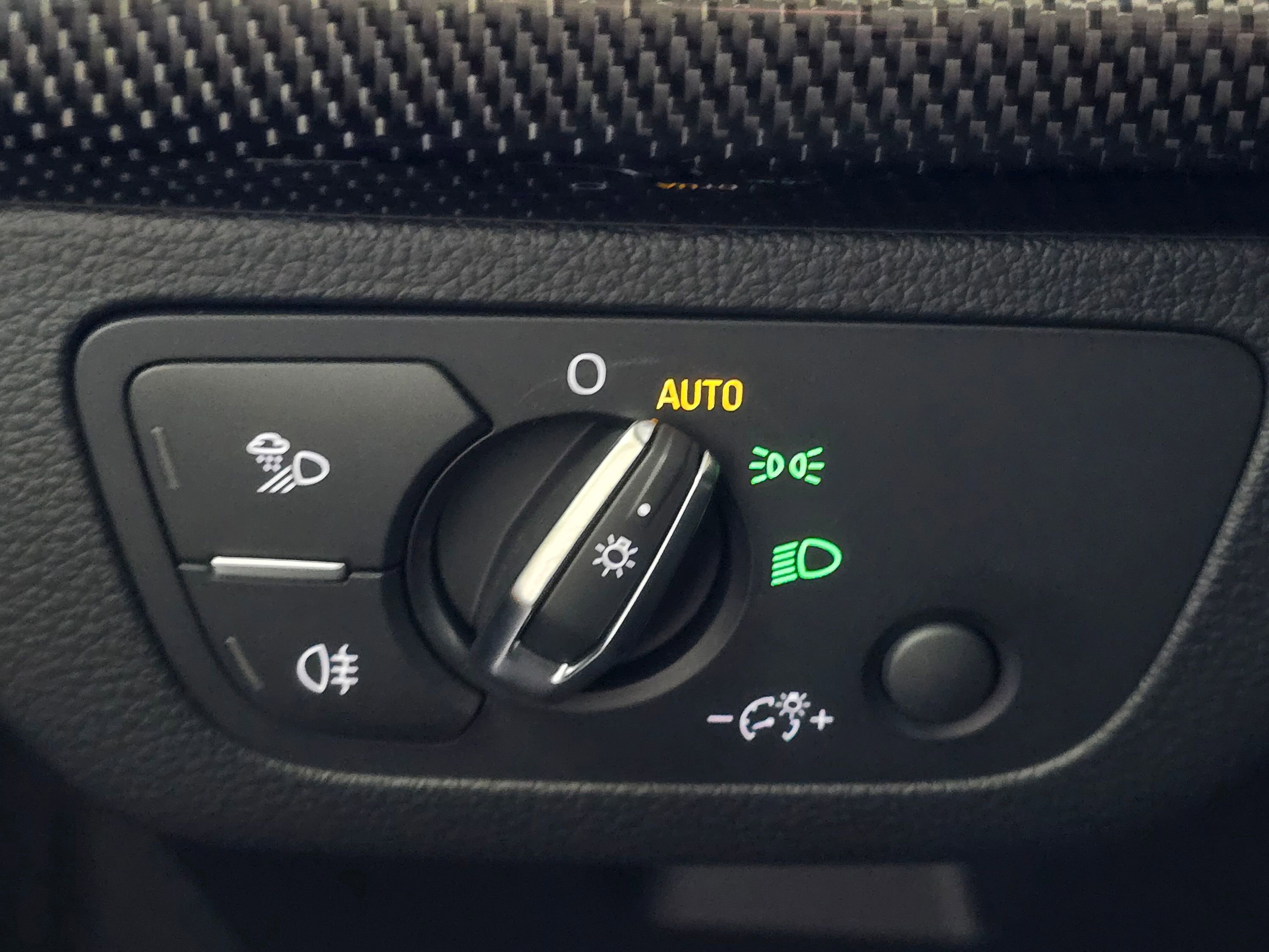 Used 2024 Audi SQ5 Premium Plus image 39