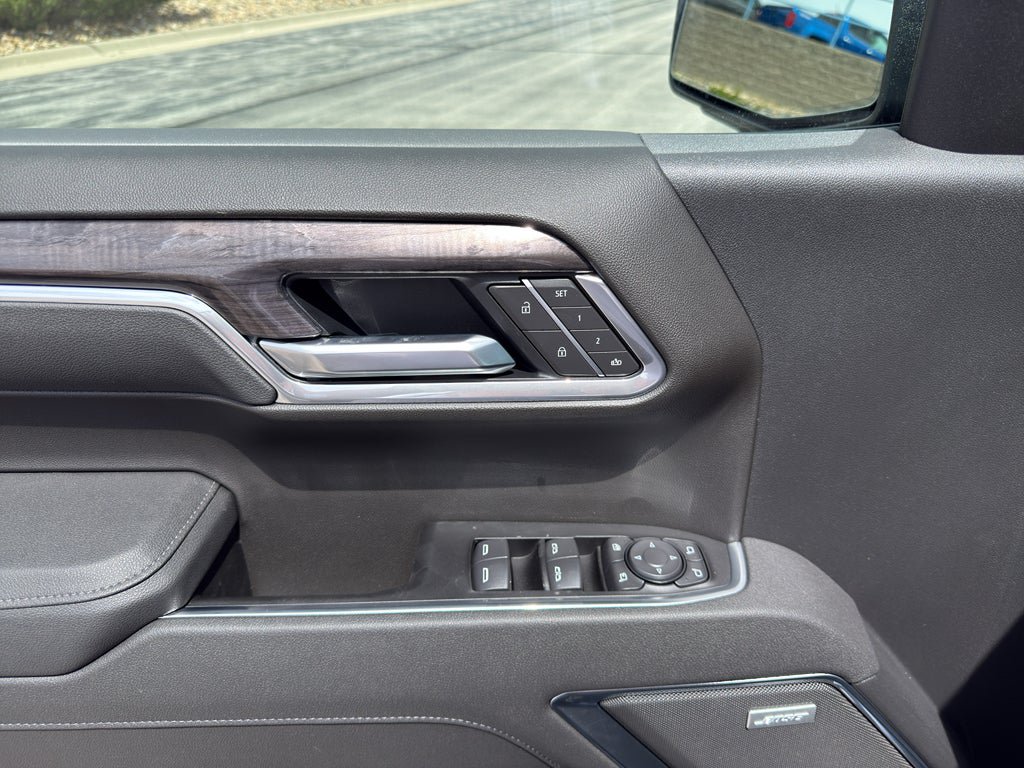 New 2026 Chevrolet Silverado 1500 LTZ w/ Z71 Off-Road Package AWD/4WD image 17