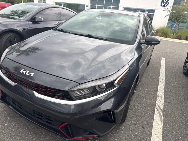 Used 2023 Kia Forte GT-Line w/ GT-Line Premium Package FWD image 3