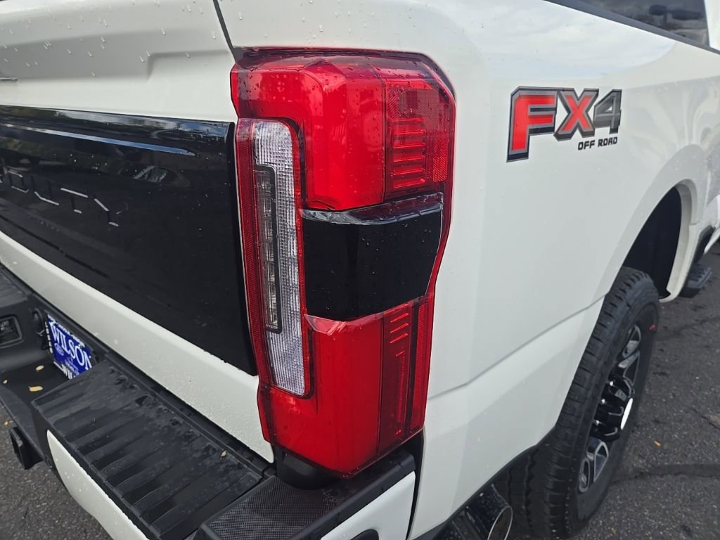 New 2026 Ford F350 Platinum image 37
