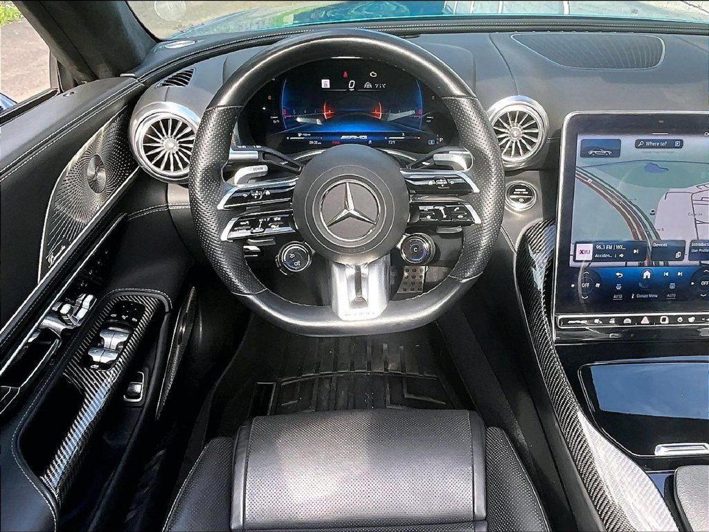 Used 2022 Mercedes-Benz SL 63 AMG 4MATIC image 11