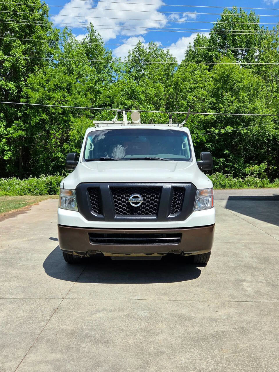 Used 2017 Nissan NV 2500 S w/ Power Basic Package RWD image 2