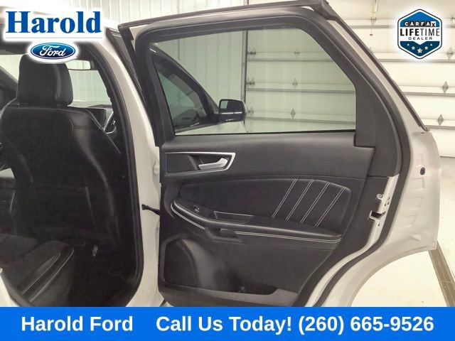 Used 2023 Ford Edge ST AWD/4WD image 9
