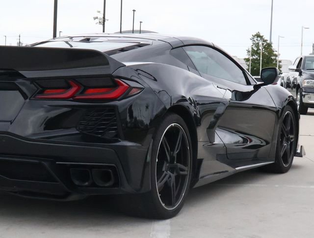 Used 2023 Chevrolet Corvette Stingray Preferred Cpe w/ Z51 Performance Package RWD image 10
