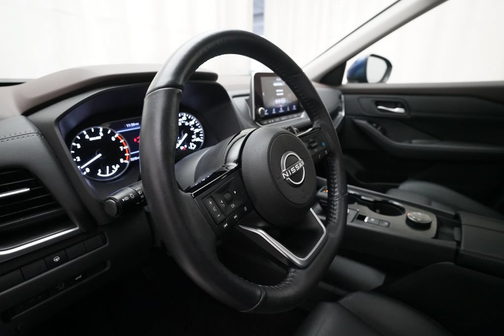 Certified 2023 Nissan Rogue SV w/ SV Premium B Package AWD/4WD image 8