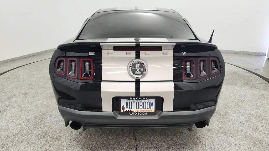 Used 2010 Ford Mustang Shelby GT500 RWD image 17