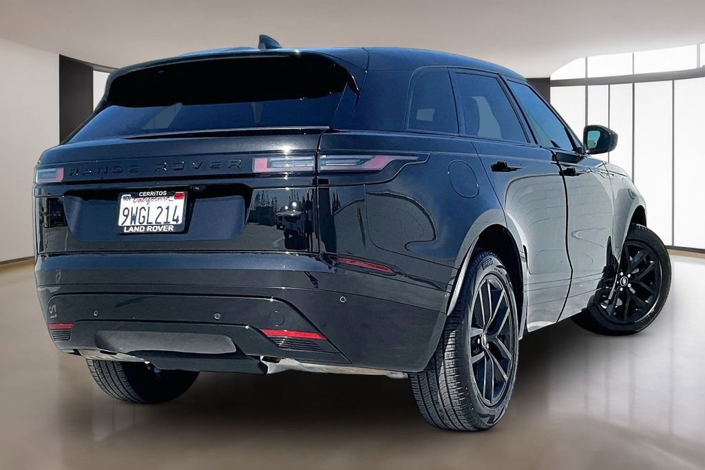 Used 2025 Land Rover Range Rover Velar Dynamic SE image 6