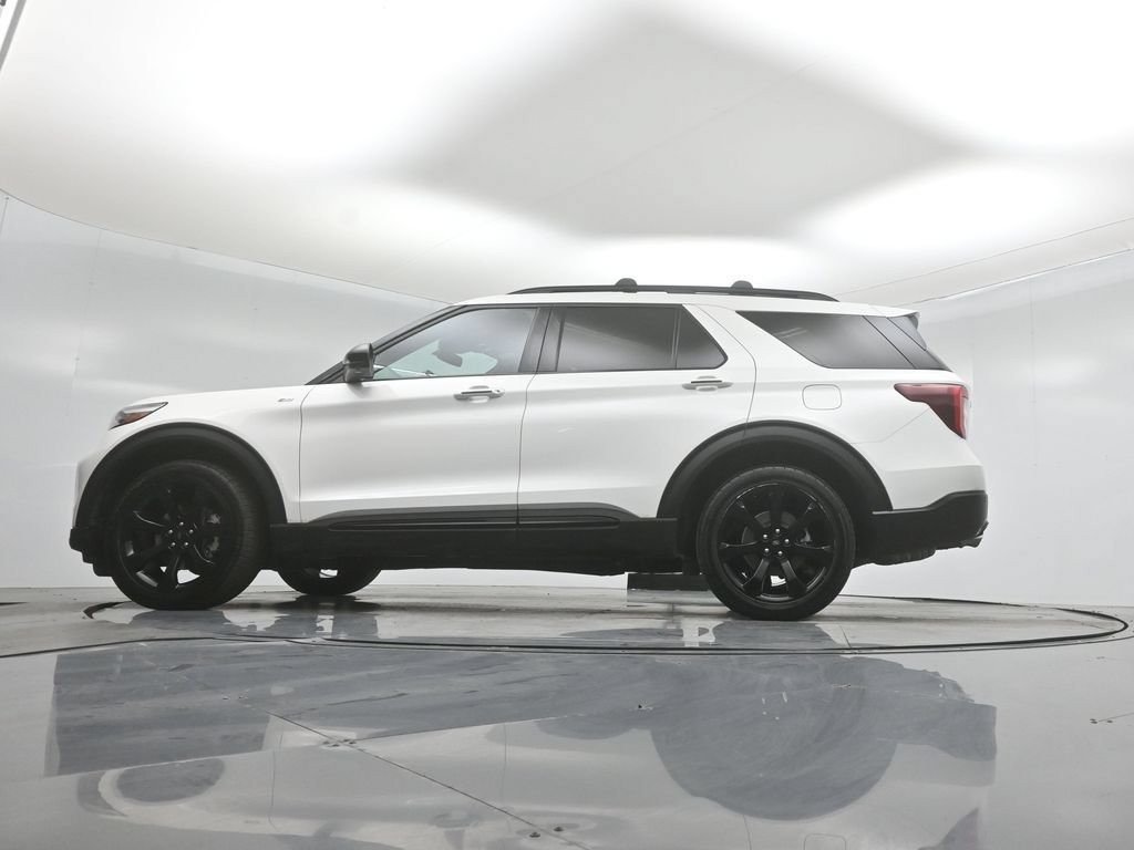 Certified 2023 Ford Explorer ST-Line w/ Class IV Trailer Tow Package AWD/4WD image 53