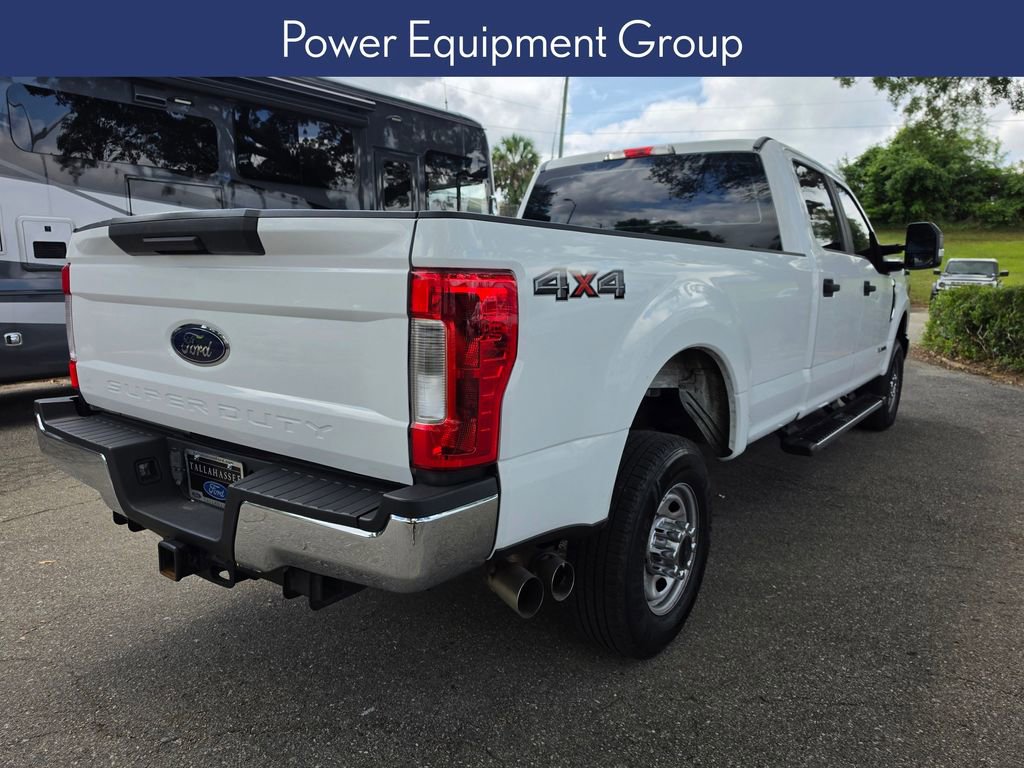 Used 2017 Ford F350 XL w/ Power Equipment Group AWD/4WD image 3
