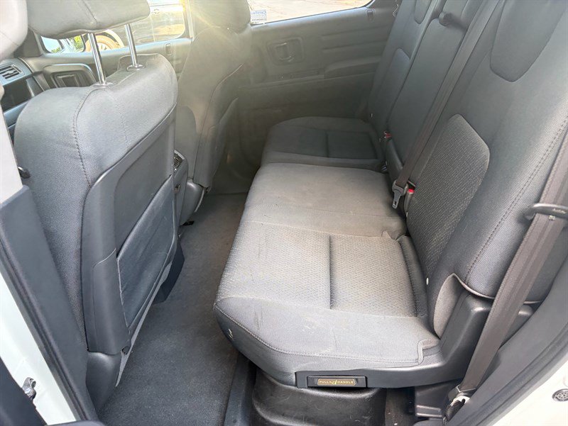 Used 2014 Honda Ridgeline Sport image 38