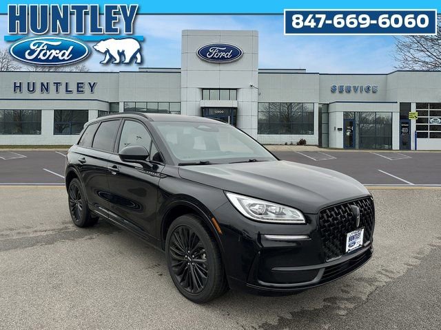 Used 2023 Lincoln Corsair Reserve w/ Jet Appearance Package AWD/4WD image 4