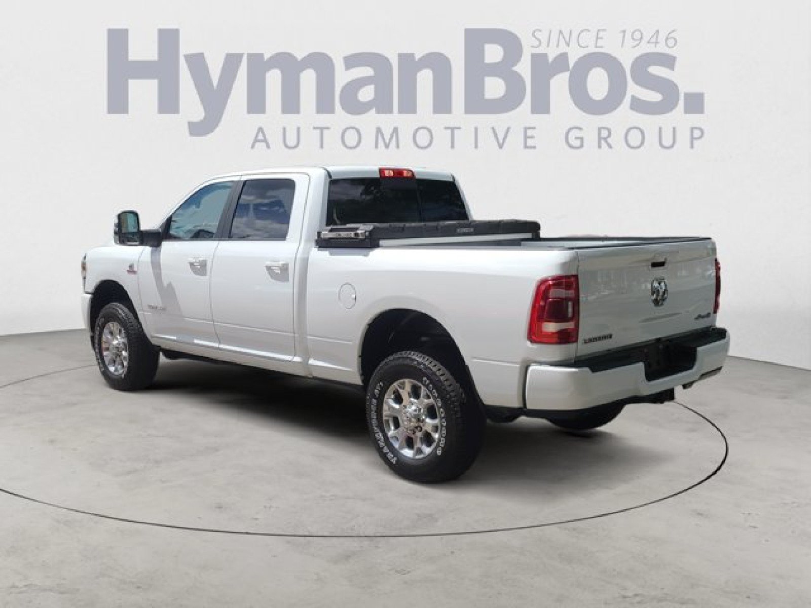 Used 2024 RAM 2500 Laramie w/ Safety Group AWD/4WD image 5