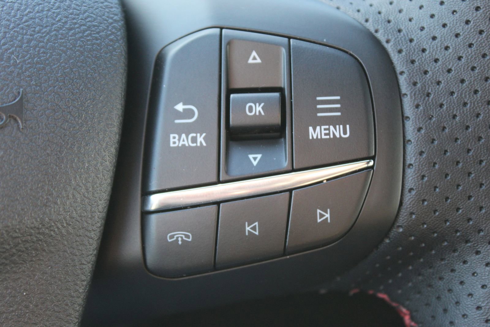 New 2026 Ford Escape ST-Line w/ Tech Pack #1 image 24