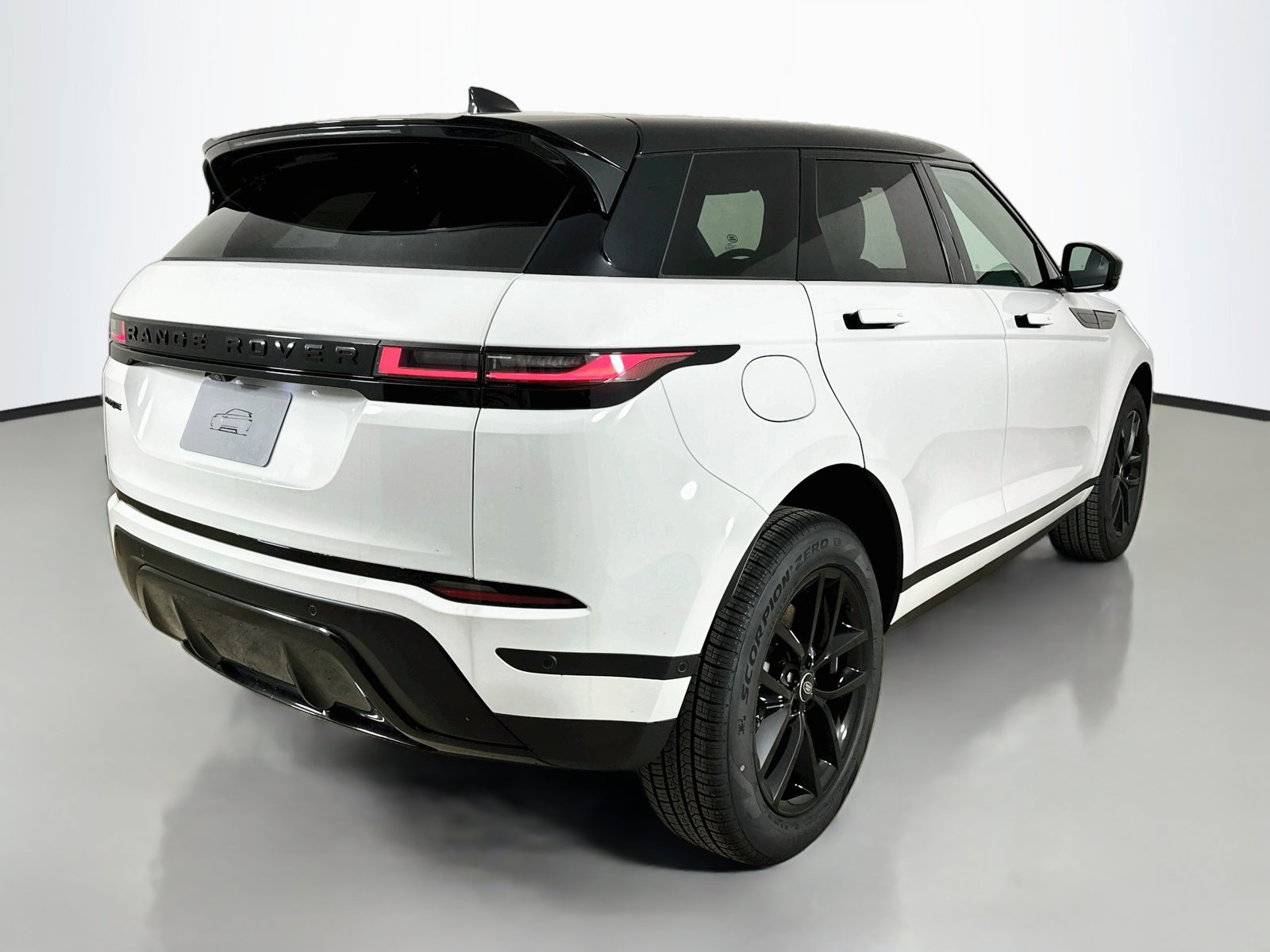 New 2026 Land Rover Range Rover Evoque S AWD/4WD image 5