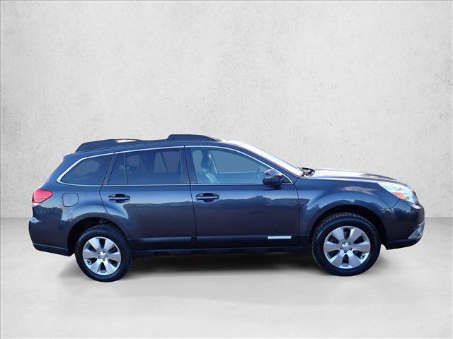 Used 2011 Subaru Outback 3.6R Limited w/ PWR Moonroof Pkg AWD/4WD image 5