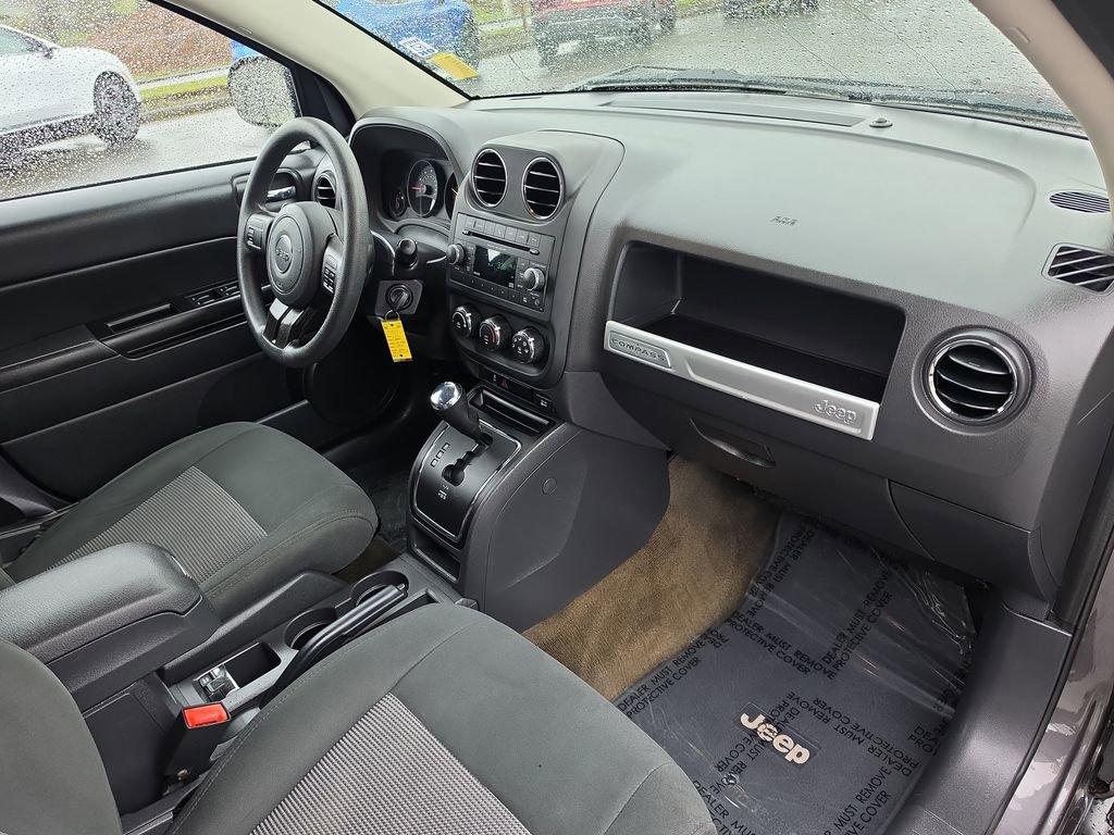 Used 2017 Jeep Compass Sport w/ Power Value Group AWD/4WD image 27