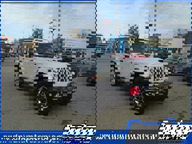 Used 2021 Jeep Wrangler Unlimited Sahara image 1