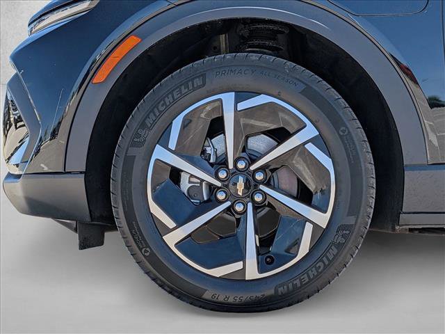 Used 2025 Chevrolet Equinox EV LT FWD image 24