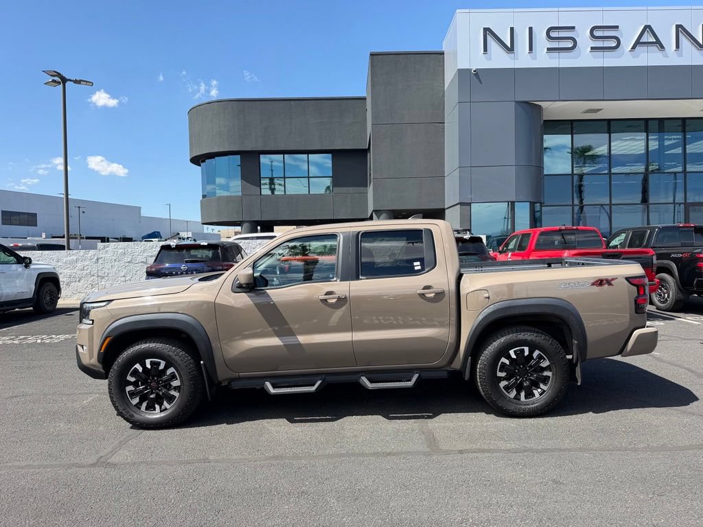 Used 2023 Nissan Frontier PRO-4X w/ Pro Convenience Package AWD/4WD image 8