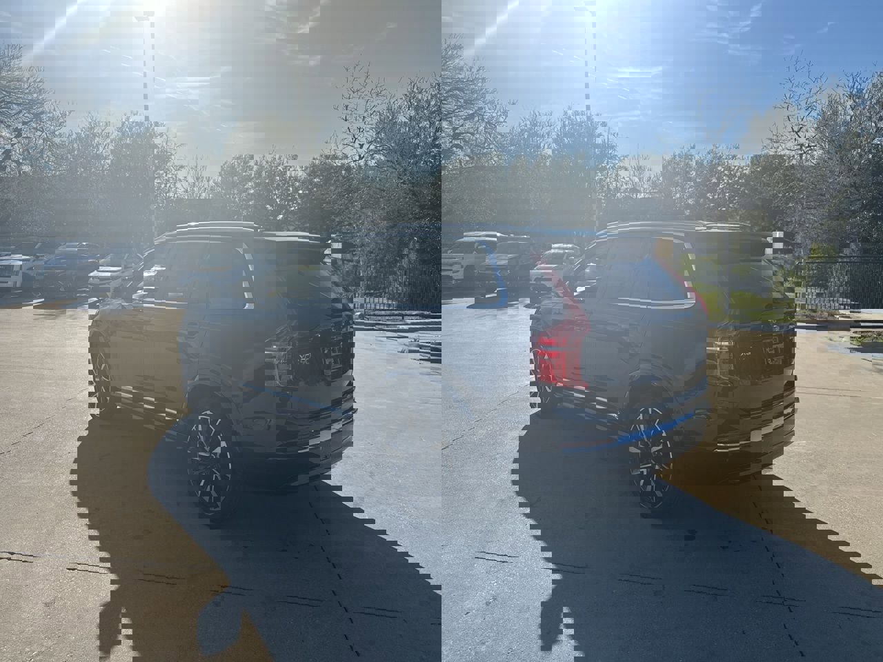 Certified 2023 Volvo XC90 B6 Plus w/ Protection Package Premier image 6