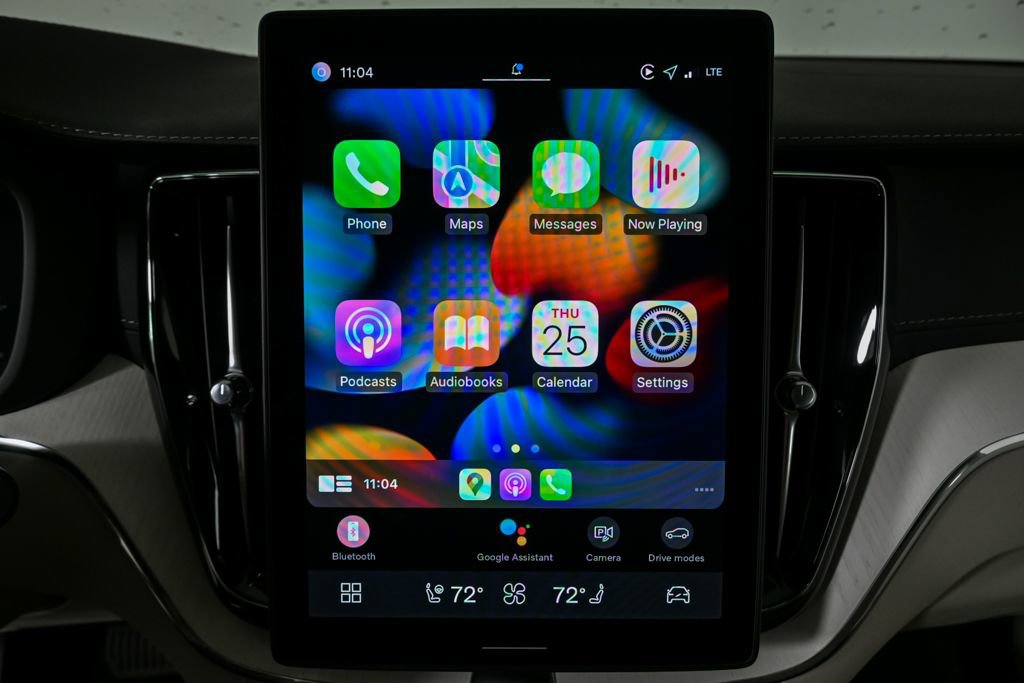 New 2026 Volvo XC60 B5 Ultra w/ Protection Package Premier image 16