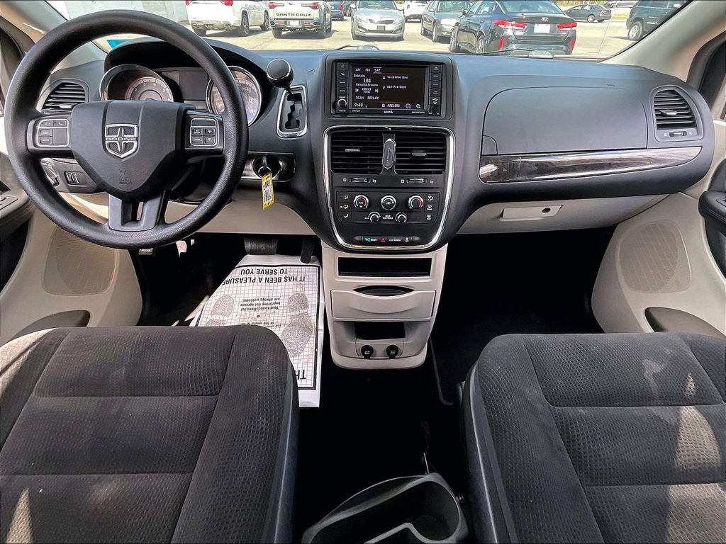 Used 2019 Dodge Grand Caravan SE w/ UConnect Hands-Free Group FWD image 20