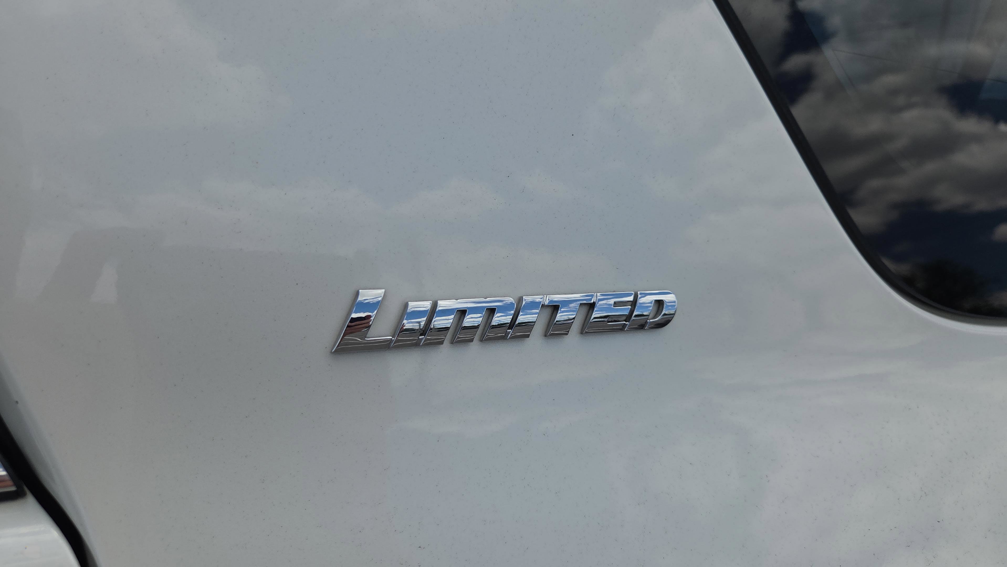 Certified 2021 Toyota 4Runner Limited RWD image 6