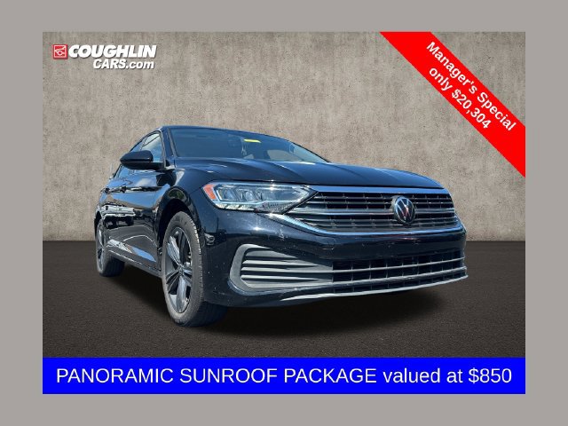 Used 2024 Volkswagen Jetta SE w/ Panoramic Sunroof Package