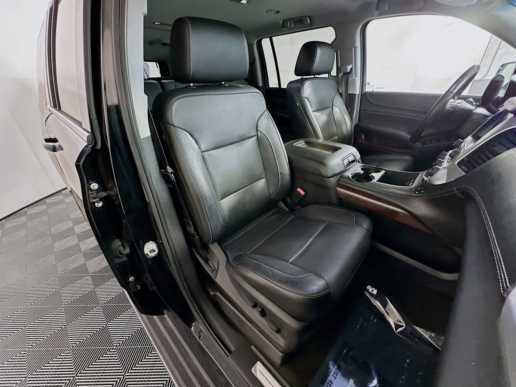 Used 2018 GMC Yukon XL SLT RWD image 28