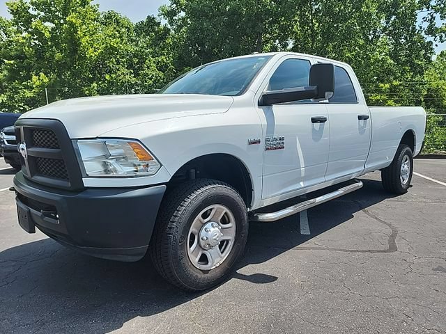 Used 2018 RAM 3500 Tradesman w/ Protection Group AWD/4WD image 2