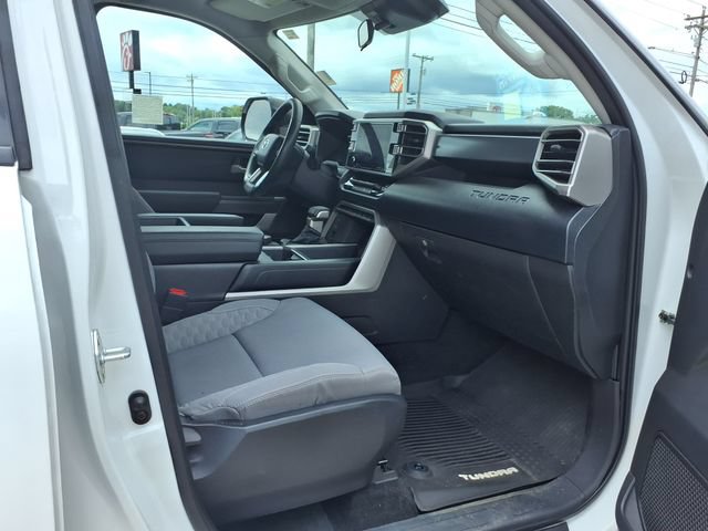 Used 2022 Toyota Tundra SR5 w/ SR5 Convenience Package RWD image 21