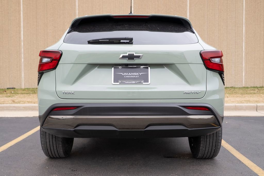 New 2026 Chevrolet Trax ACTIV image 8