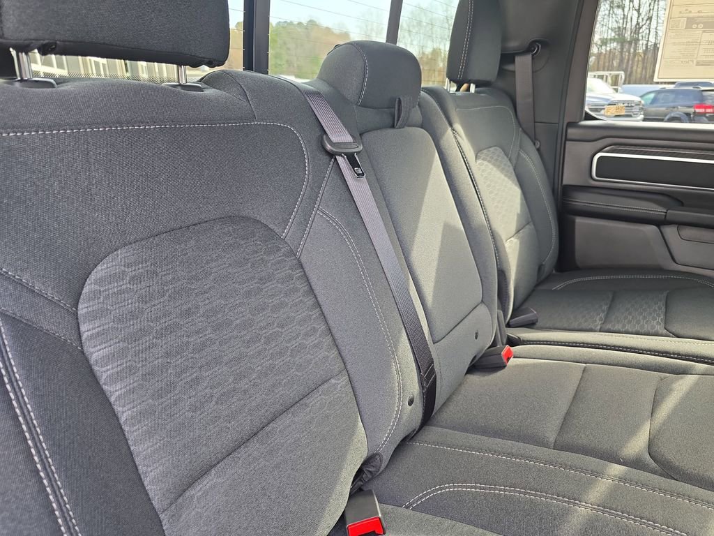 New 2026 RAM 1500 4x4 Crew Cab image 11