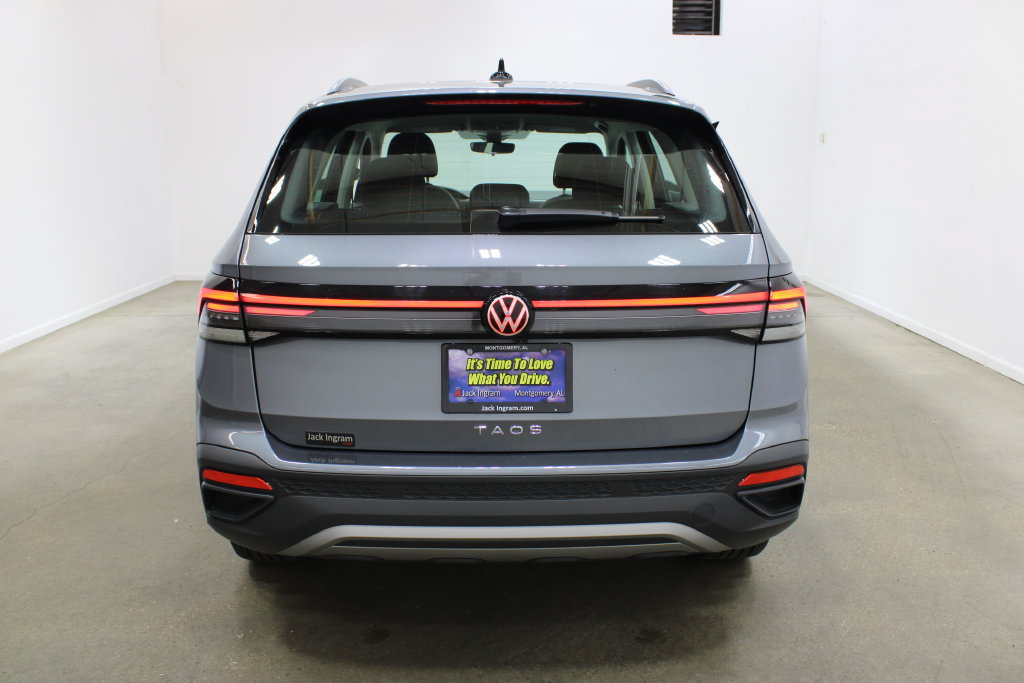 Certified 2026 Volkswagen Taos S FWD image 4