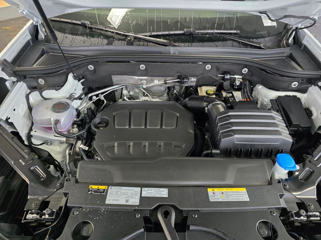 New 2026 Volkswagen Atlas SEL image 12