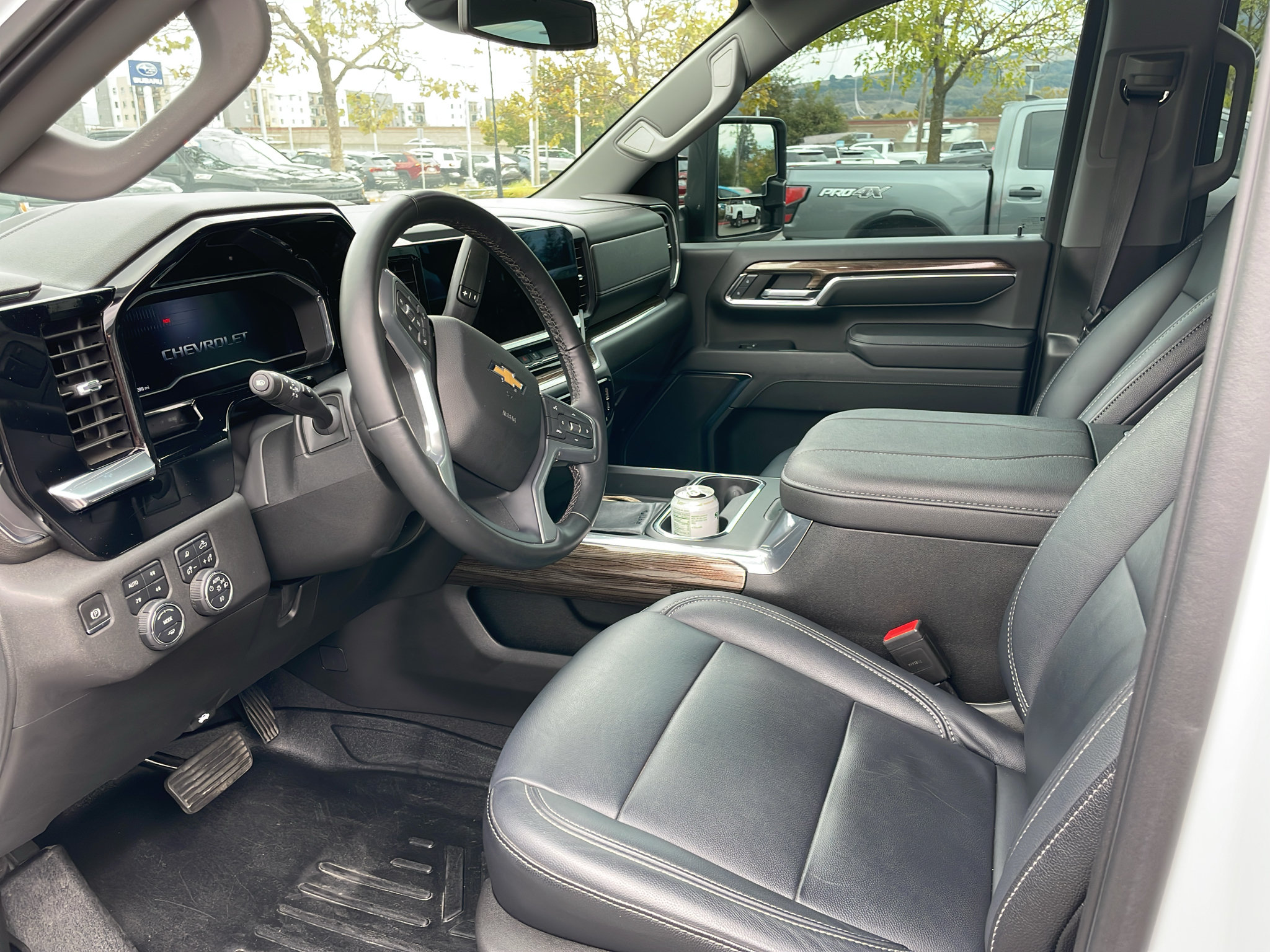 Used 2024 Chevrolet Silverado 3500 LT w/ Convenience Package AWD/4WD image 9