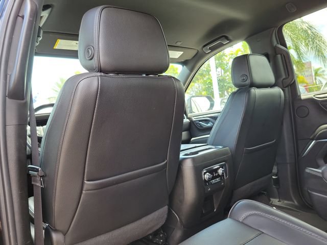 Used 2022 GMC Yukon XL Denali AWD/4WD image 11